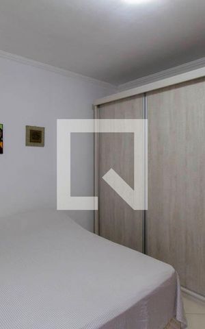 Casa à venda com 105m², 2 quartos e 2 vagas Casa à venda com 105m², 2 quartos e 2 vagasQuarto 2