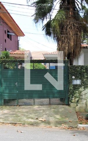 Casa para alugar com 180m², 2 quartos e 1 vagaFachada 