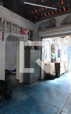 Casa para alugar com 180m², 2 quartos e 1 vagaOficina 