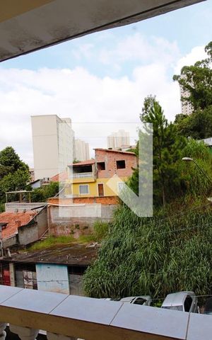 Casa à venda com 150m², 2 quartos e 2 vagas Casa à venda com 150m², 2 quartos e 2 vagasVaranda da Suíte 1