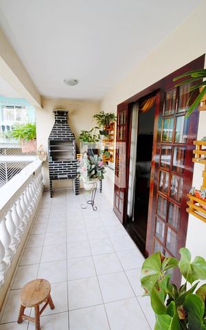 Casa à venda com 150m², 2 quartos e 2 vagas Casa à venda com 150m², 2 quartos e 2 vagasVaranda da Sala