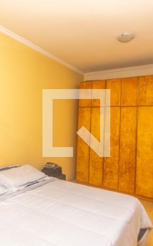 Casa para alugar com 360m², 3 quartos e 5 vagas Casa para alugar com 360m², 3 quartos e 5 vagasSuíte
