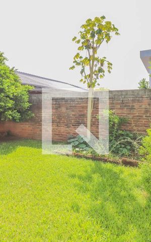 Casa à venda com 120m², 3 quartos e 3 vagas Casa à venda com 120m², 3 quartos e 3 vagasVista