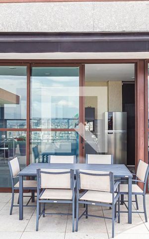 Apartamento à venda com 210m², 3 quartos e 3 vagas Apartamento à venda com 210m², 3 quartos e 3 vagasÁrea comum