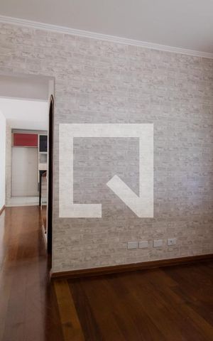 Casa para alugar com 130m², 3 quartos e 2 vagas Casa para alugar com 130m², 3 quartos e 2 vagasSala
