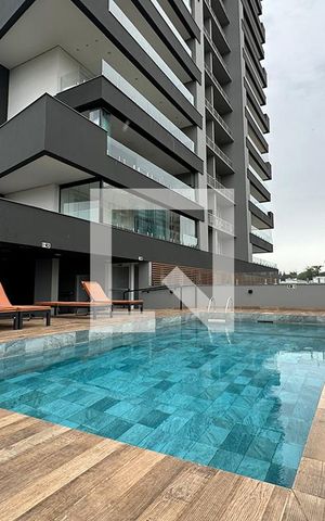 Apartamento à venda com 135m², 3 quartos e 3 vagasÁrea comum - Piscina