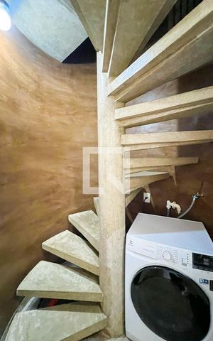 Apartamento para alugar com 75m², 1 quarto e 1 vagaEscada