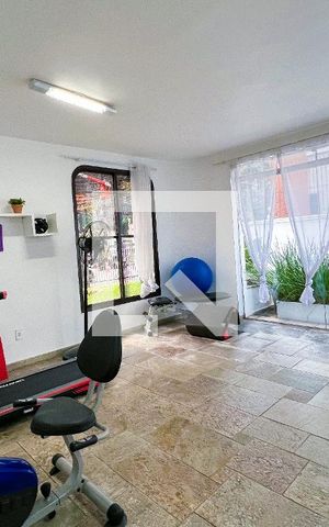 Apartamento para alugar com 75m², 1 quarto e 1 vagaAcademia