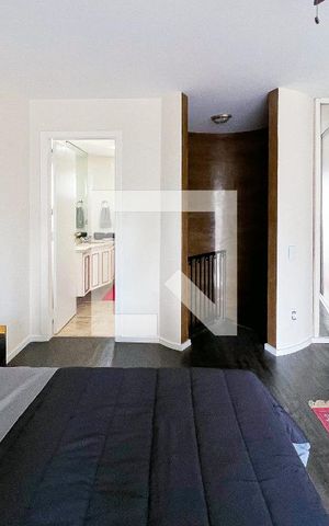 Apartamento para alugar com 75m², 1 quarto e 1 vagaSuíte