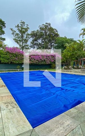 Apartamento à venda com 400m², 4 quartos e 2 vagasÁrea comum - Piscina