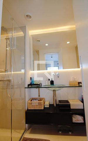 Apartamento à venda com 70m², 1 quarto e 1 vaga Apartamento à venda com 70m², 1 quarto e 1 vagaBanheiro