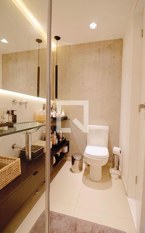 Apartamento à venda com 70m², 1 quarto e 1 vaga Apartamento à venda com 70m², 1 quarto e 1 vagaBanheiro
