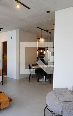 Apartamento à venda com 70m², 1 quarto e 1 vaga Apartamento à venda com 70m², 1 quarto e 1 vagaSala