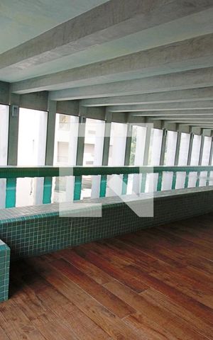 Apartamento à venda com 70m², 1 quarto e 1 vaga Apartamento à venda com 70m², 1 quarto e 1 vagaÁrea comum - Piscina