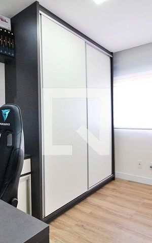 Apartamento à venda com 75m², 2 quartos e 2 vagasQuarto 2