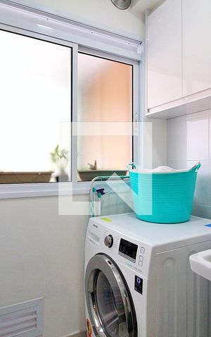Apartamento à venda com 75m², 2 quartos e 2 vagasÁrea de Serviço