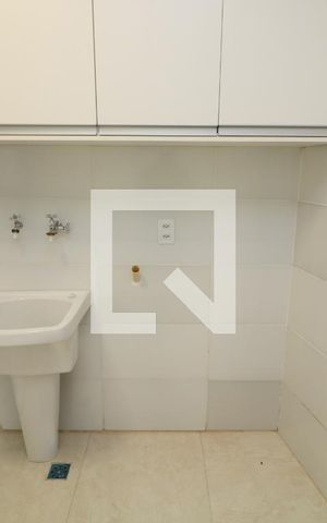 Casa para alugar com 38m², 2 quartos e sem vagaÁrea de Serviço
