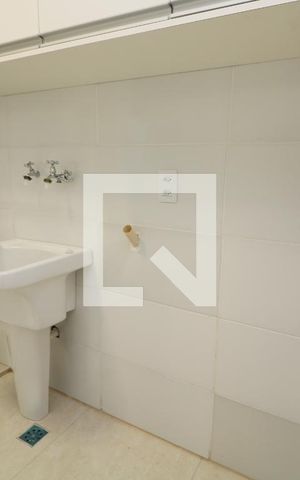 Casa para alugar com 38m², 2 quartos e sem vagaÁrea de Serviço