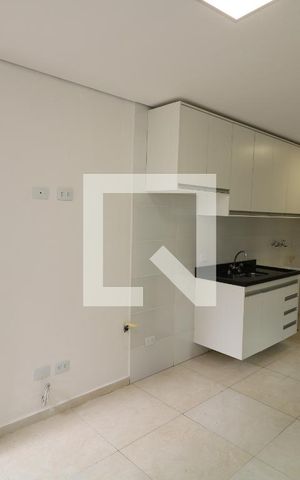 Casa para alugar com 38m², 2 quartos e sem vagaSala