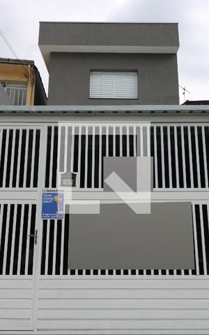 Casa para alugar com 38m², 2 quartos e sem vagaFachada