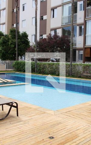 Apartamento para alugar com 73m², 3 quartos e 1 vagaPiscina