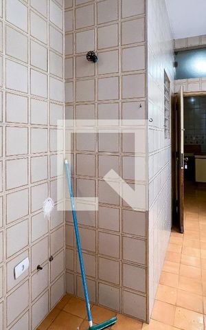 Casa à venda com 300m², 3 quartos e 4 vagasÁrea de Serviço