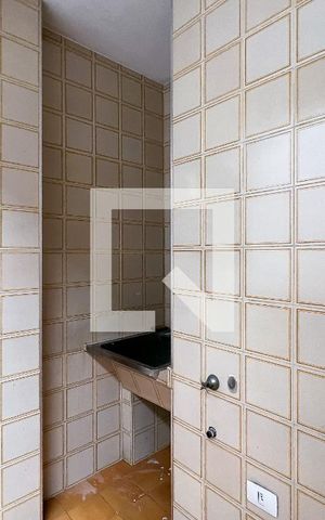 Casa à venda com 300m², 3 quartos e 4 vagasÁrea de Serviço