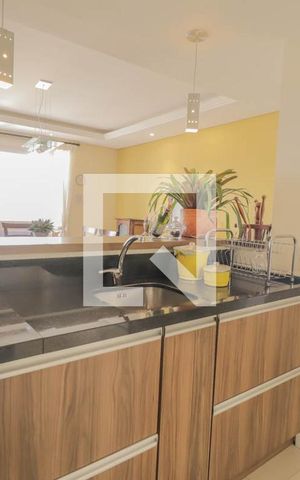 Apartamento à venda com 108m², 2 quartos e 1 vaga Apartamento à venda com 108m², 2 quartos e 1 vagaCozinha