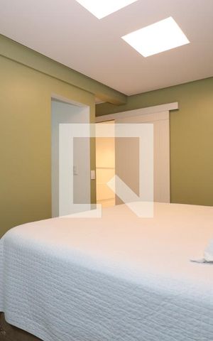 Apartamento para alugar com 102m², 2 quartos e 1 vagaSuíte