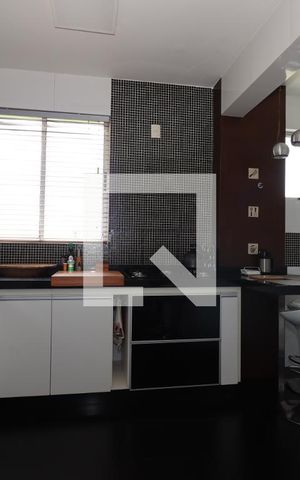 Apartamento para alugar com 102m², 2 quartos e 1 vagaCozinha