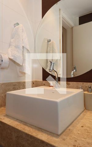 Apartamento para alugar com 102m², 2 quartos e 1 vagaBanheiro Social