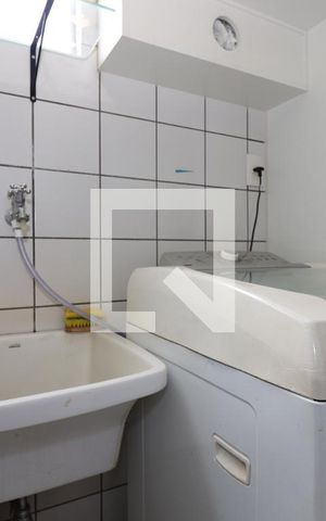 Apartamento para alugar com 102m², 2 quartos e 1 vagaÁrea de Serviço