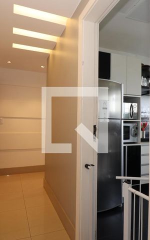 Apartamento para alugar com 102m², 2 quartos e 1 vagaCorredor