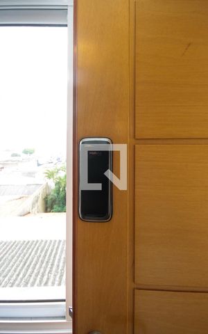 Apartamento à venda com 55m², 2 quartos e 1 vaga Apartamento à venda com 55m², 2 quartos e 1 vagafechadura