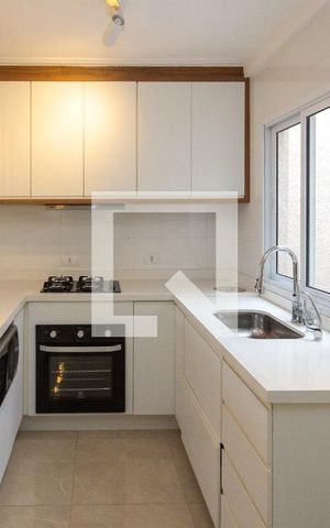 Apartamento à venda com 55m², 2 quartos e 1 vaga Apartamento à venda com 55m², 2 quartos e 1 vagaCozinha