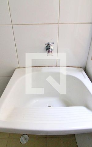 Apartamento para alugar com 60m², 3 quartos e 1 vagaÁrea de Serviço