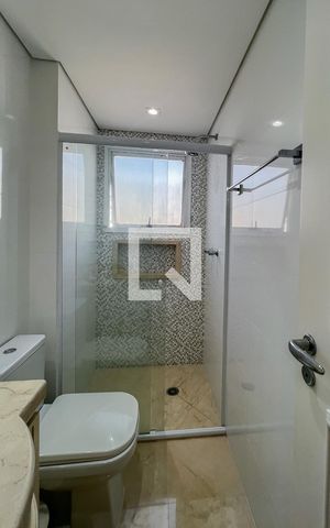 Apartamento para alugar com 195m², 4 quartos e 3 vagasBanheiro da Suíte 1