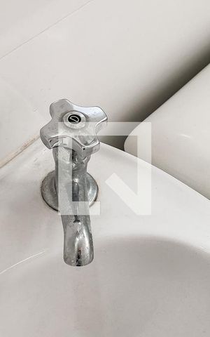 Apartamento para alugar com 195m², 4 quartos e 3 vagasBanheiro de Serviço