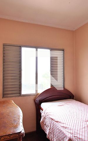 Casa à venda com 242m², 4 quartos e 4 vagasQuarto 3