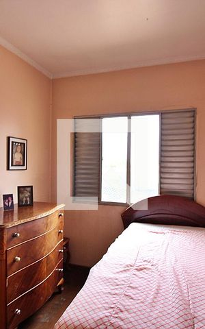Casa à venda com 242m², 4 quartos e 4 vagasQuarto 3