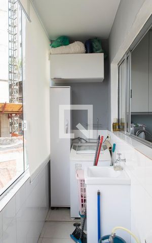 Casa à venda com 110m², 2 quartos e 2 vagasÁrea de Serviço