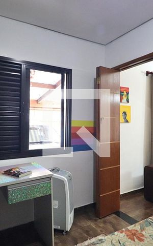 Casa à venda com 90m², 2 quartos e 2 vagasQuarto 2