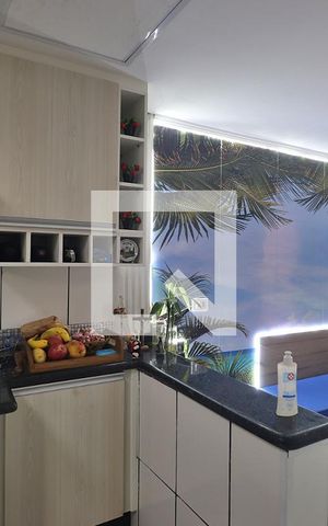 Casa à venda com 90m², 2 quartos e 2 vagasCozinha