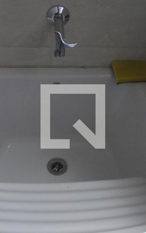 Apartamento à venda com 50m², 2 quartos e sem vagaSala / Cozinha