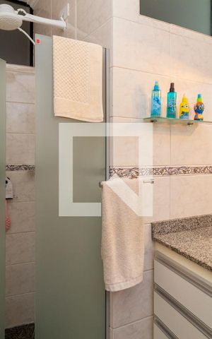 Casa à venda com 130m², 4 quartos e 4 vagas Casa à venda com 130m², 4 quartos e 4 vagasBanheiro - Suíte 3
