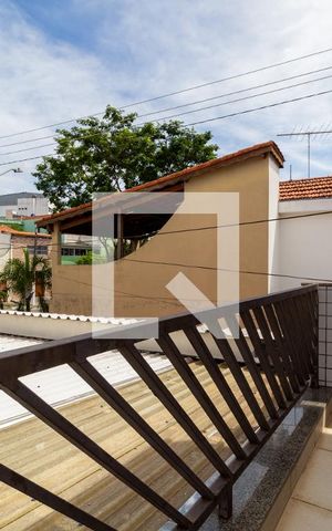 Casa à venda com 130m², 4 quartos e 4 vagas Casa à venda com 130m², 4 quartos e 4 vagasVaranda - Suíte 1