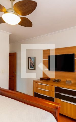 Casa à venda com 130m², 4 quartos e 4 vagas Casa à venda com 130m², 4 quartos e 4 vagasSuíte 1