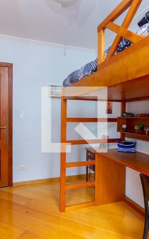 Casa à venda com 130m², 4 quartos e 4 vagas Casa à venda com 130m², 4 quartos e 4 vagasSuíte 2