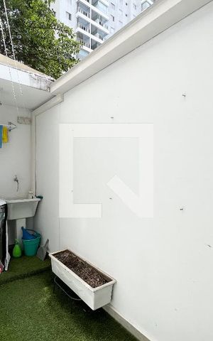 Apartamento à venda com 45m², 1 quarto e 1 vagaÁrea de Serviço