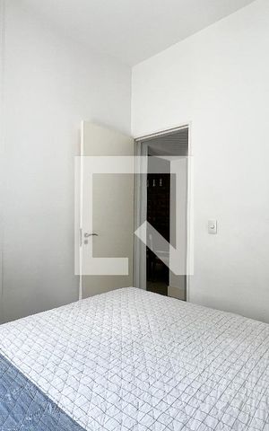 Apartamento à venda com 45m², 1 quarto e 1 vagaQuarto